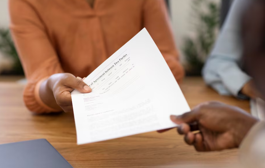  Les Contrats Commerciaux : Éléments Clés et Bonnes Pratiques