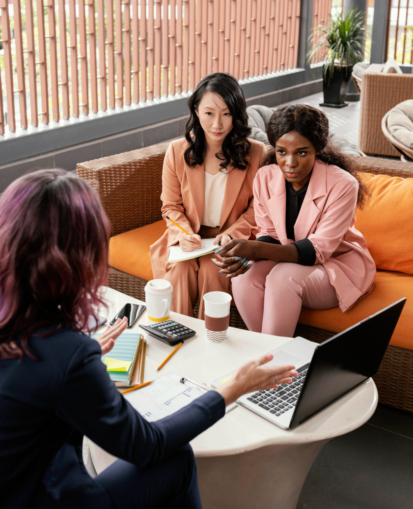 Le Guide Ultime du Marketing Digital pour Femmes Entrepreneurs en Côte d'Ivoire
